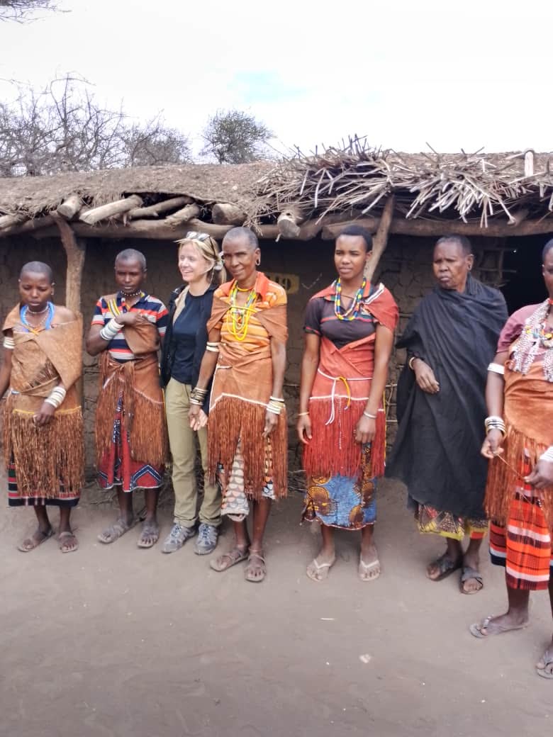Datoga women — Einoti Safaris