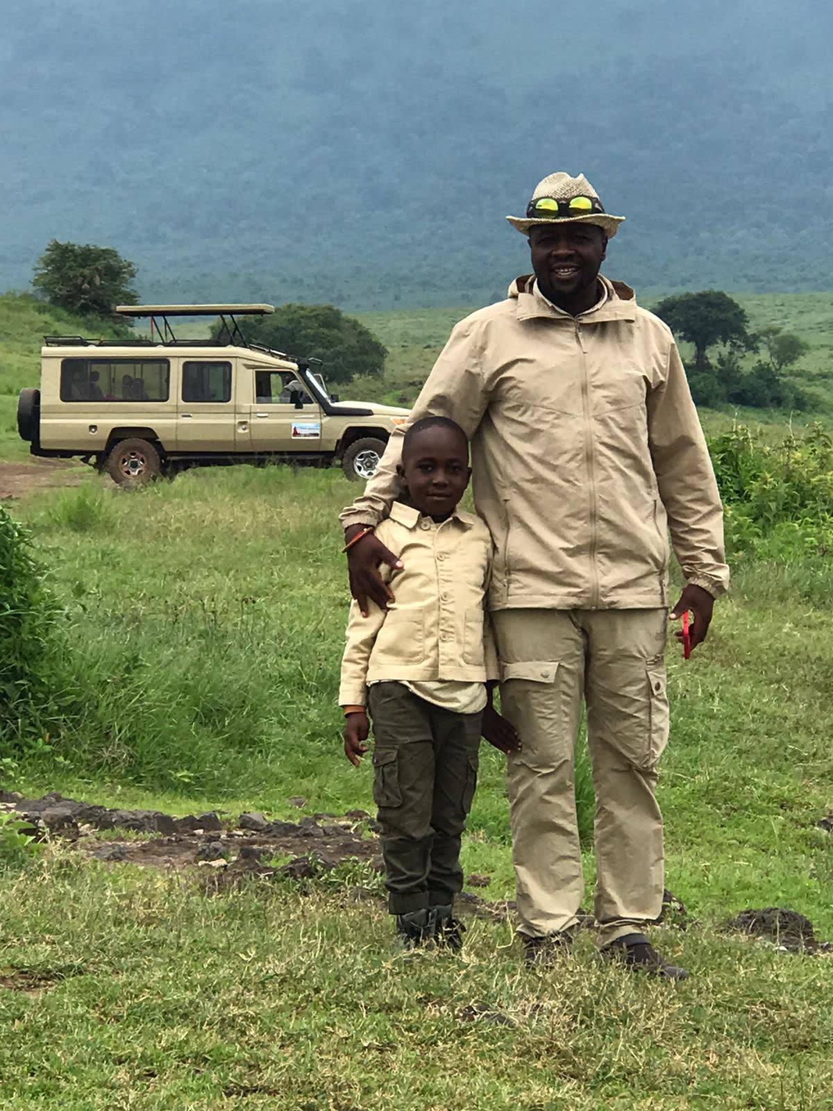 Guide and child — Einoti Safaris