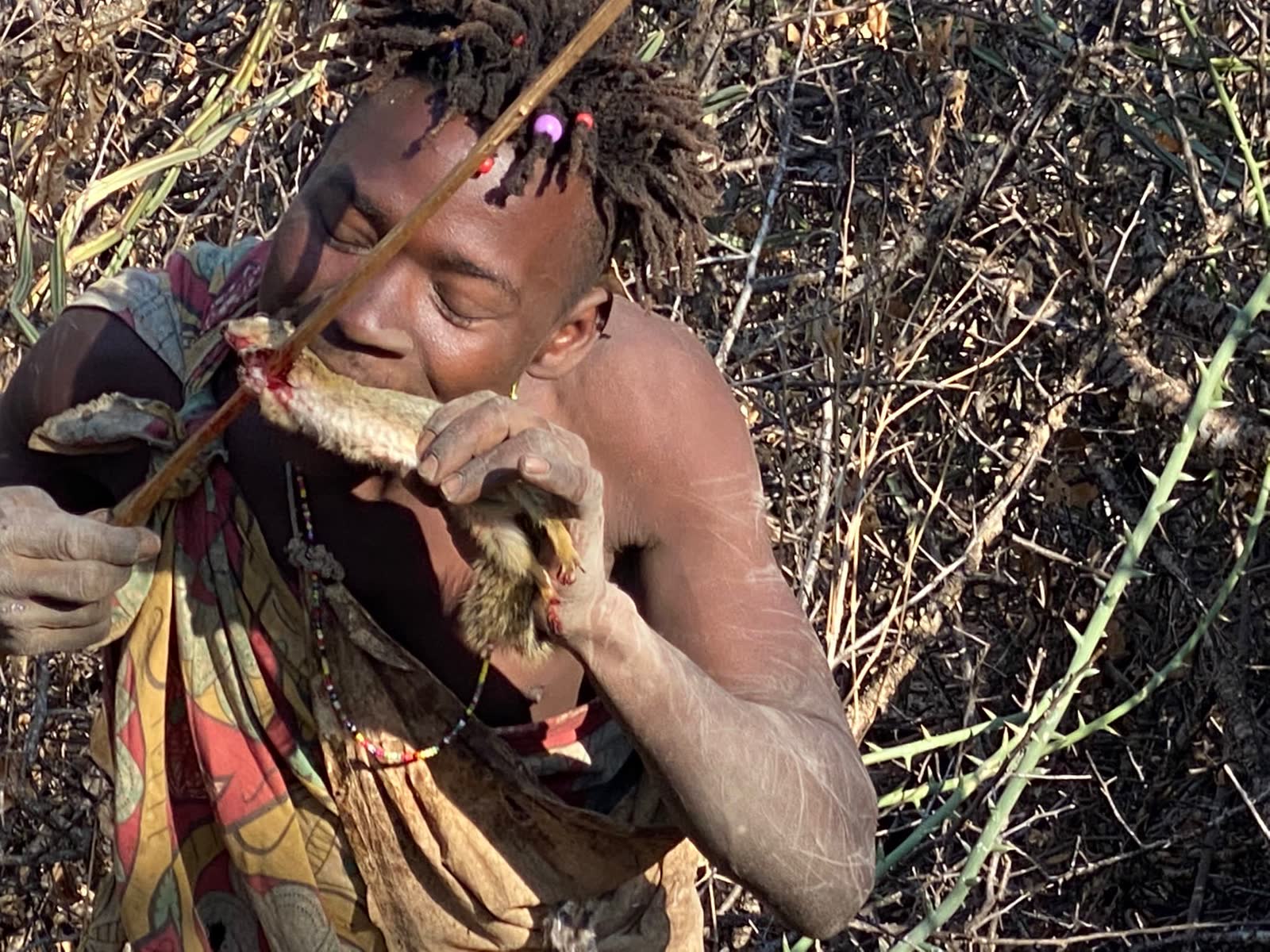 Hadzabe hunter — Einoti Safaris