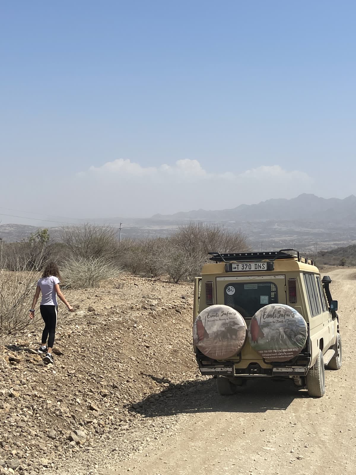 Landcruiser crater road — Einoti Safaris
