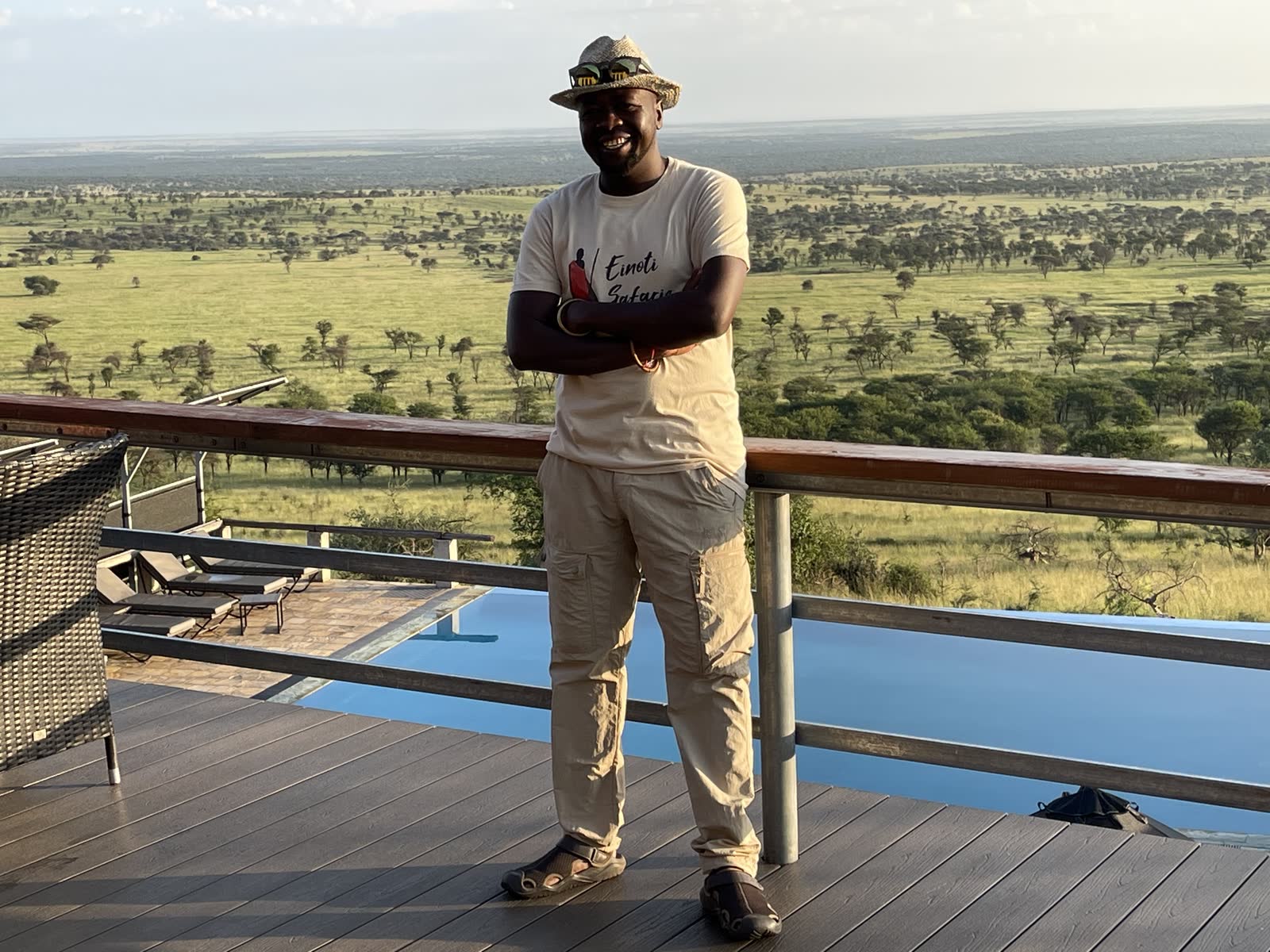 Lodge pool view — Einoti Safaris