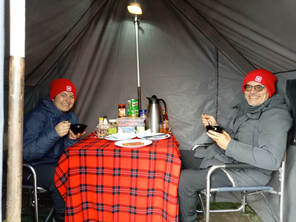 Mess tent breakfast — Einoti Safaris