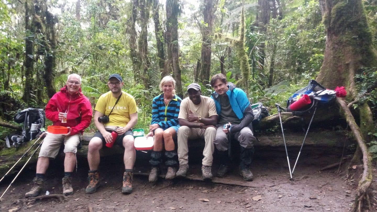 Trail rest — Einoti Safaris